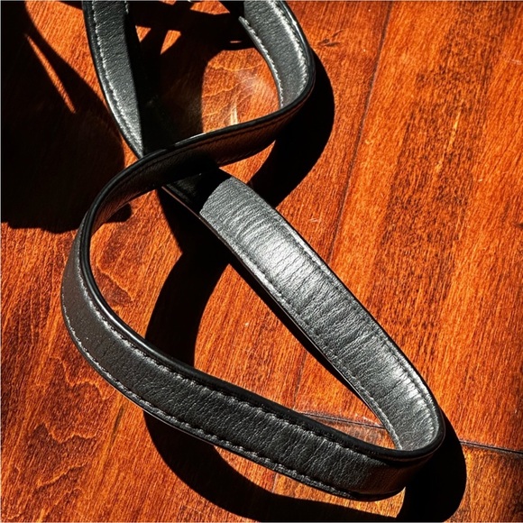 Kate Spade Beacon Court Angelica Cream Leather Bow Crossbody Bag - Picture 10 of 12